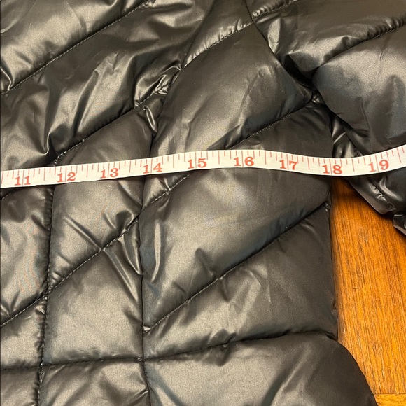 Kenneth Cole Black Puffer Jacket with Faux Fur Trim, medium - Picture 7 of 14